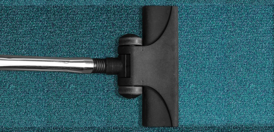 Spring Cleaning Vacuum Cleaner thepatchworkfox.com