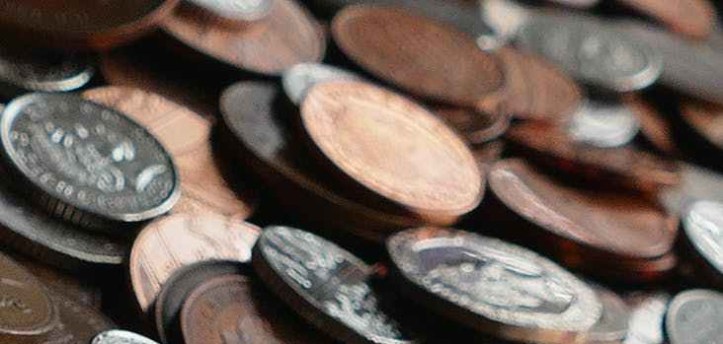 silver and brown round coins