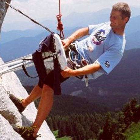 7 Unusual Hobbies To Try (wallflowerhaze.com)