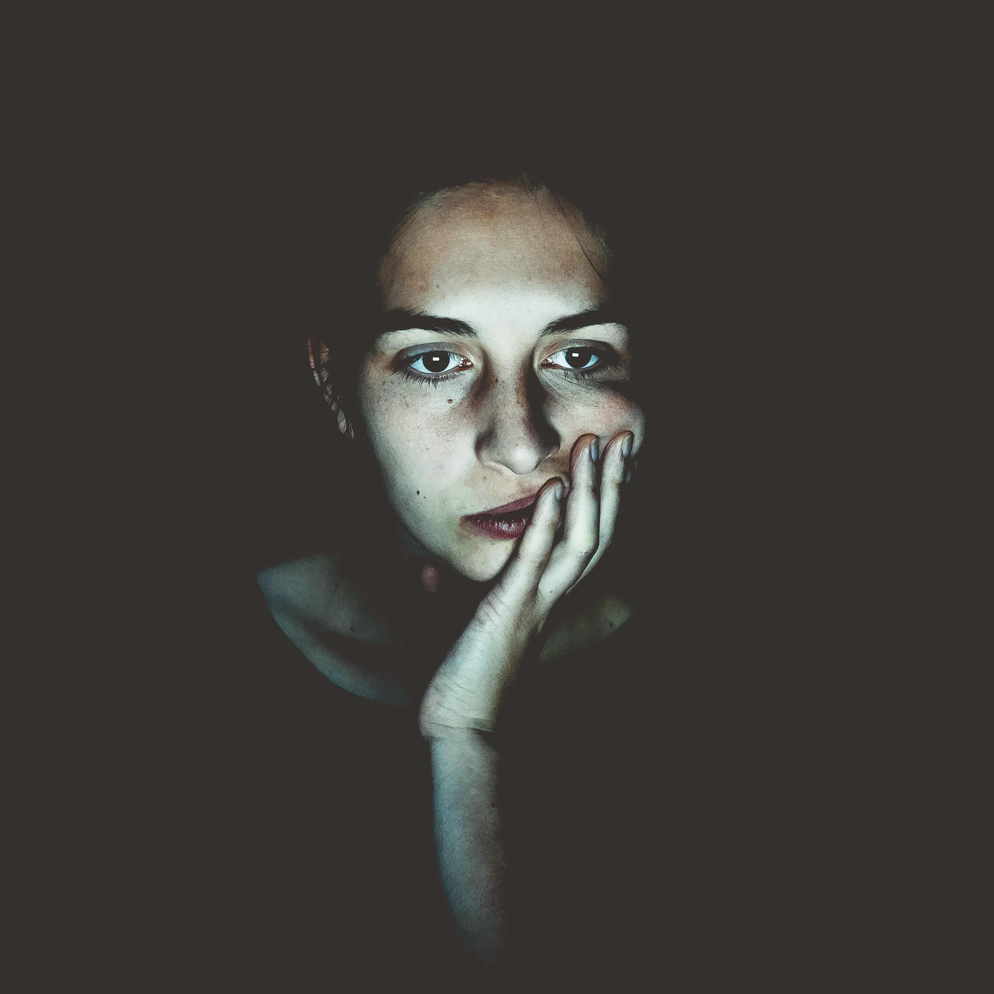 Toxic Positivity (wallflowerhaze.com)